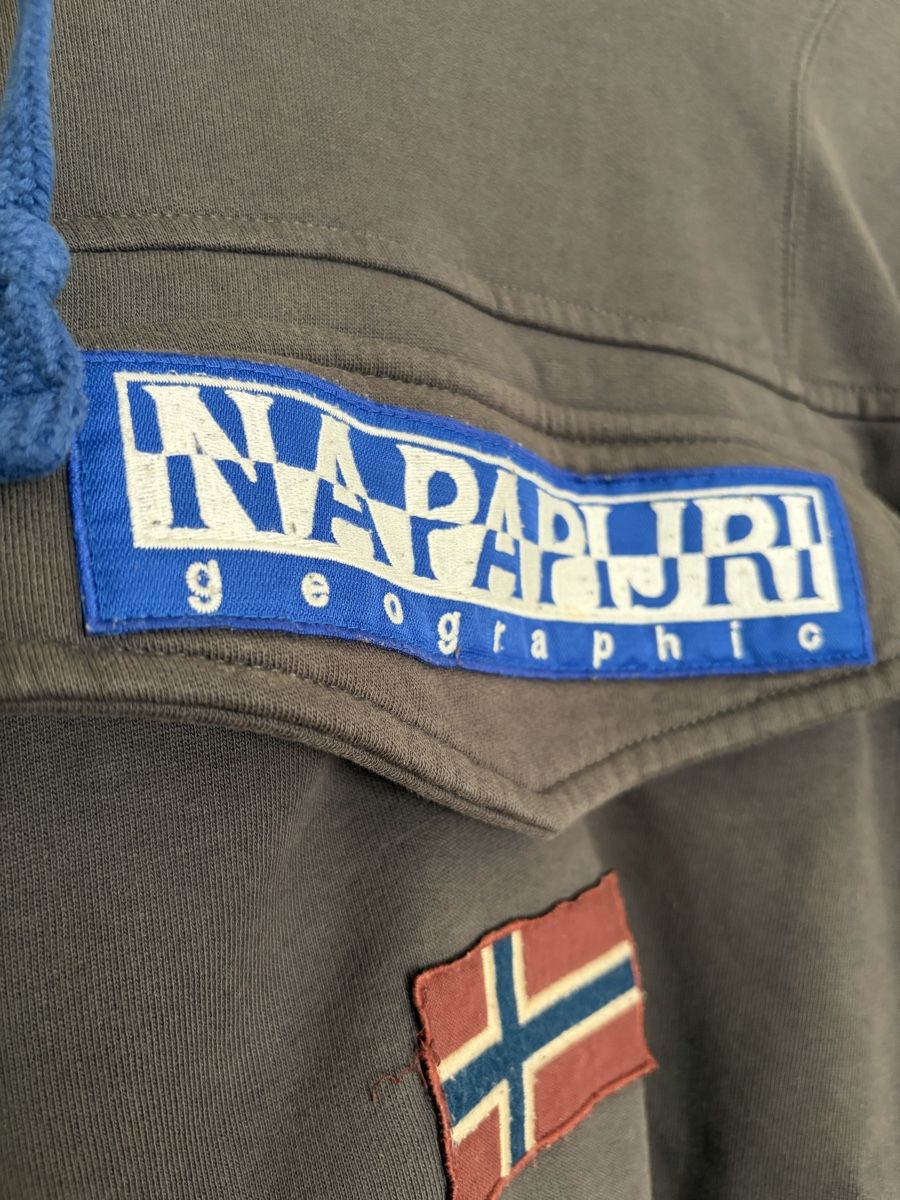 Napapijri Pulls & Sweat-shirts: Kapuzenpullover – D'occasion à Fribourg par ann_f6js 1