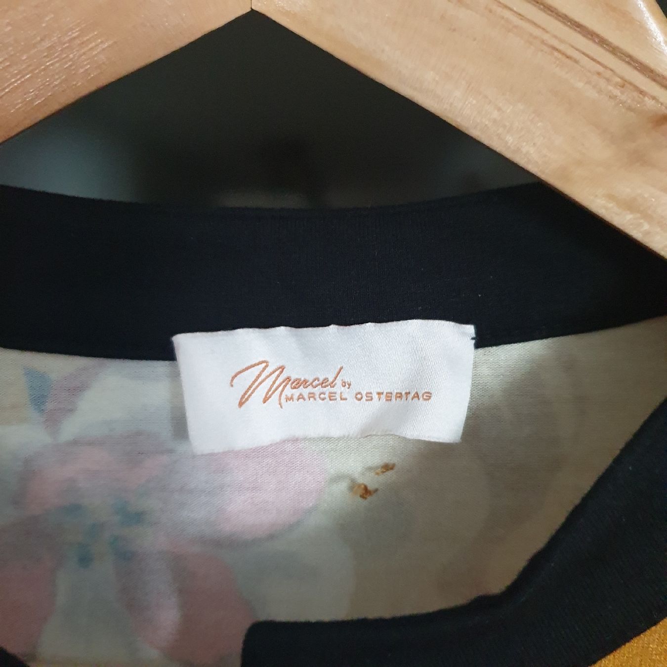 T-shirts: Marcel Ostertag, schönes Shirt Gr. 44 – Neuf (Voir description) à Frenkendorf par Moon111 1