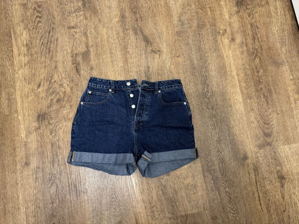 Jeans: Jeansshorts  – Usato da Escholzmatt venduto da san_ym7z