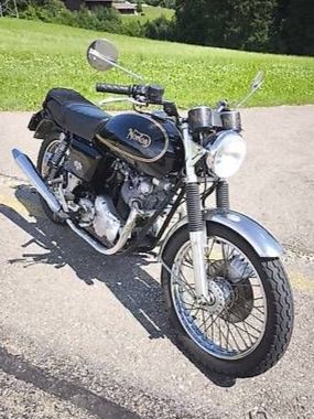 Norton Strasse: Norton Commando 850 MK 3, Veteranenstatus – Gebraucht aus Zürich von venus018 1