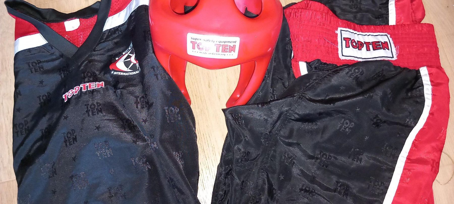 Protections: Karate Ausrüstung – D'occasion à Ruswil par bar_pm8k 4