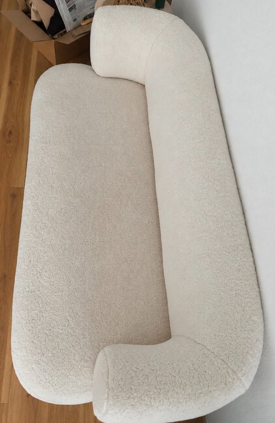 La Redoute Sofas: 2-Sitzer Sofa Bouclé ecru – Gebraucht aus Bern von p_studer_e 2