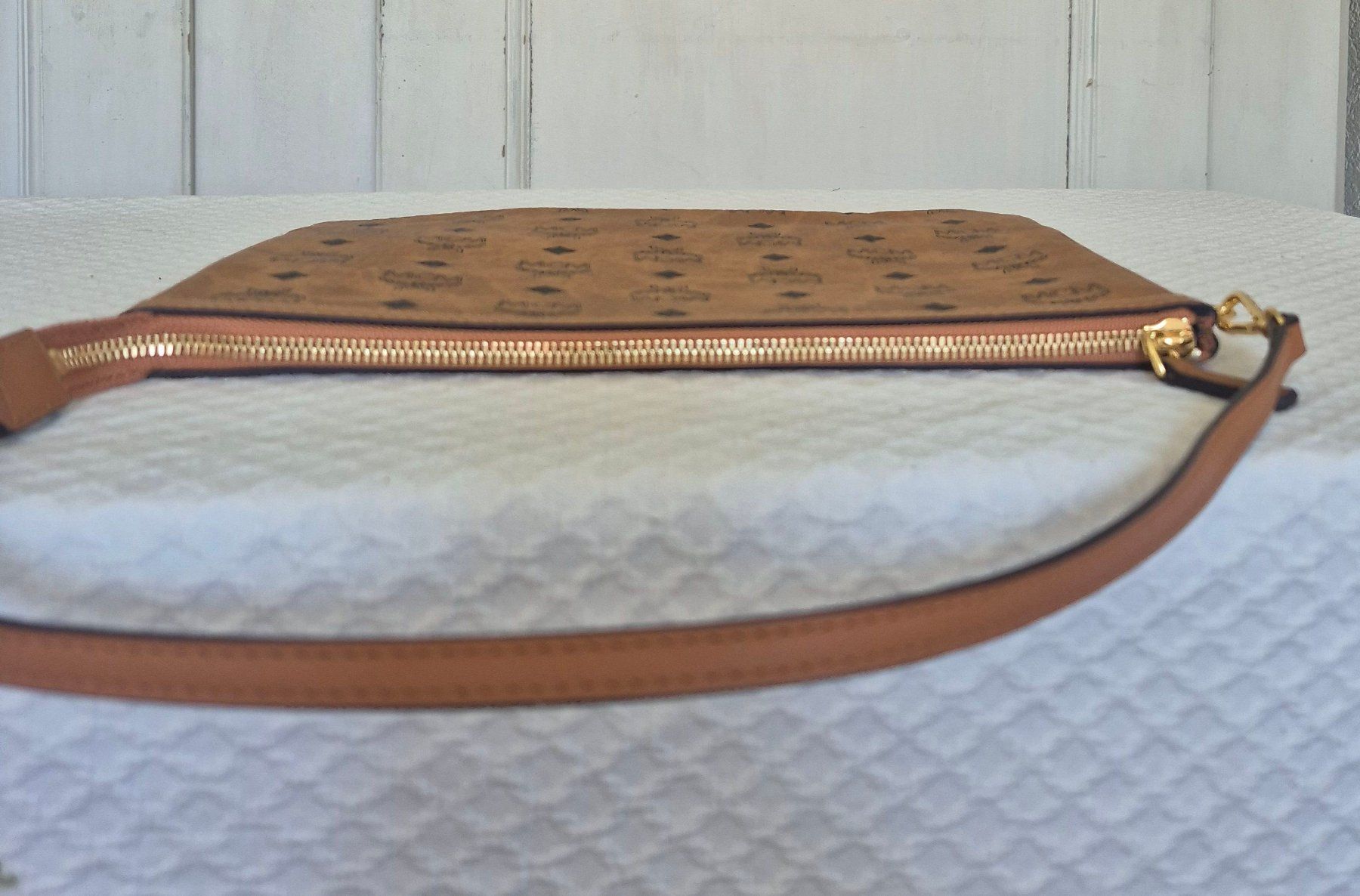 Mcm Borse da donna: Neue MCM Clutch – Nuovo (secondo la descrizione) da Dottikon venduto da Pega7 3