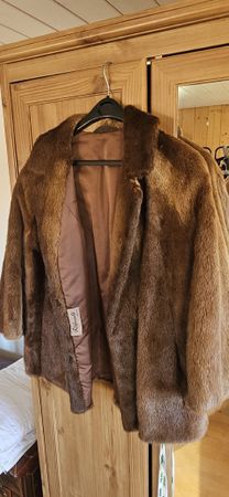 Klassische Winter-Pelzjacke, Rüfenacht Bern
