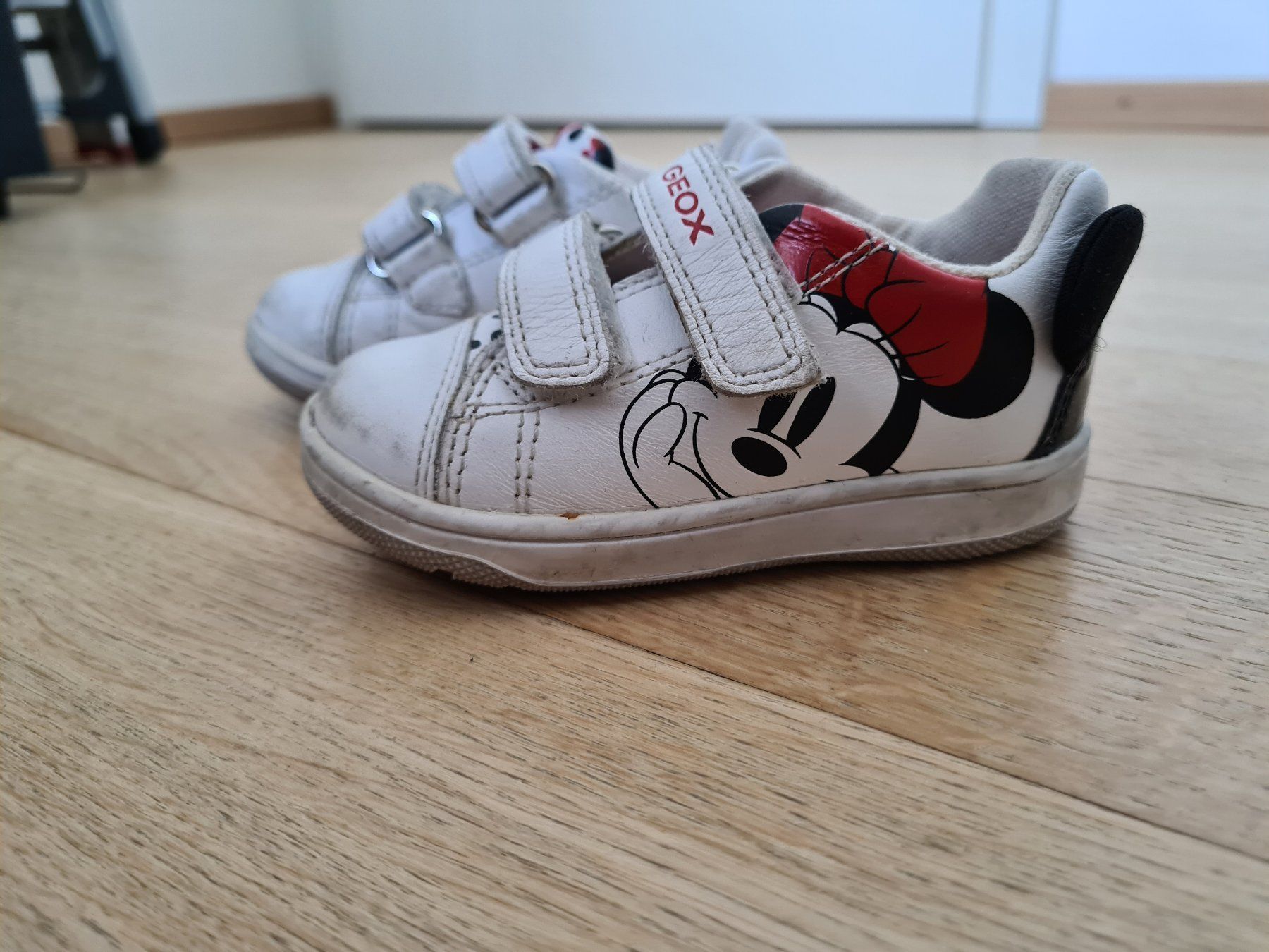 Geox Scarpe per ragazze: Chaussures Geox en cuir - Taille 21 – Usato da Carouge GE venduto da Franllo 1