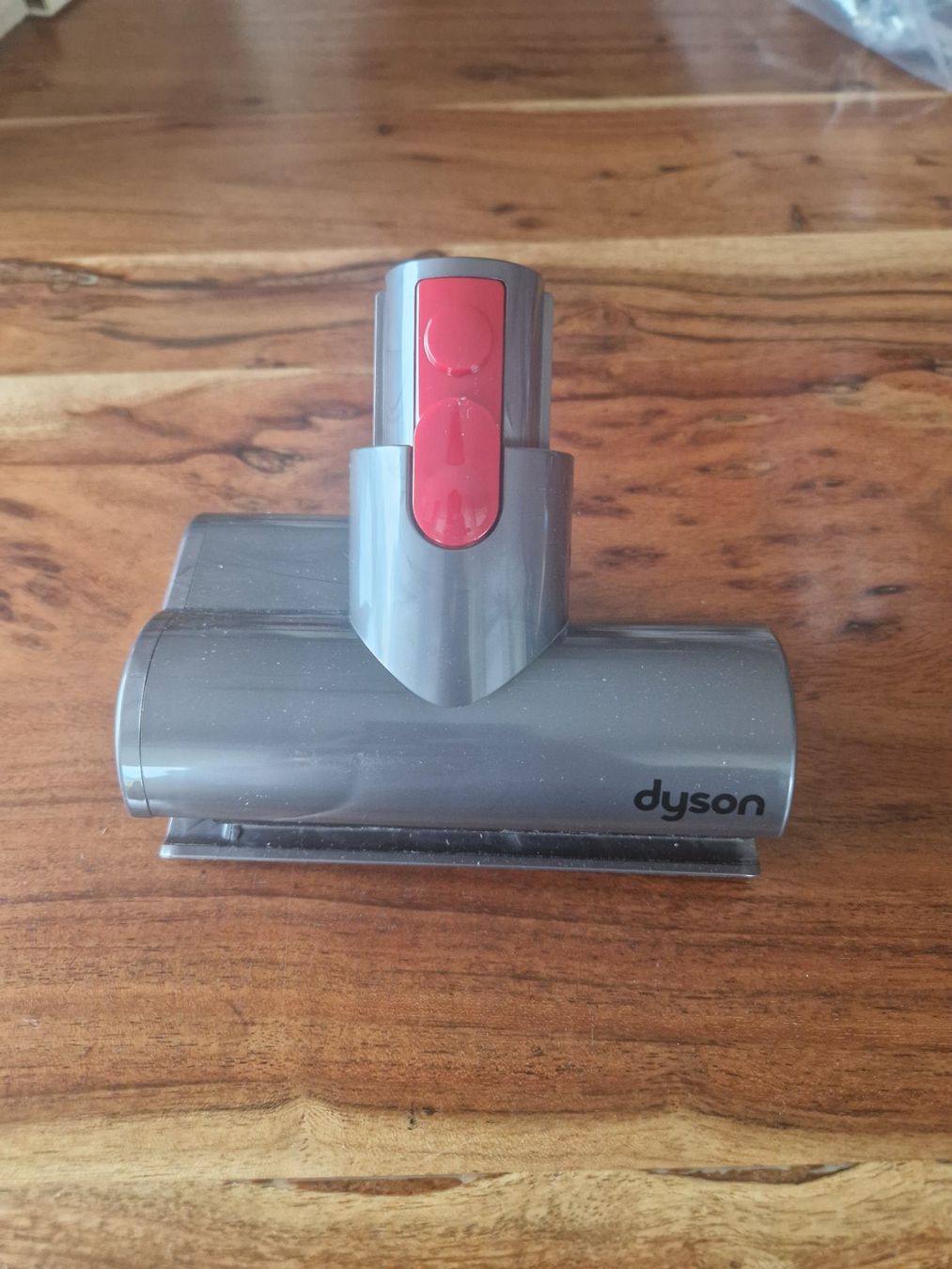 Dyson Aspirapolveri & Accessori: Dyson Mini-Elektrobürste NEU – Nuovo e nell'imballaggio originale da Rain venduto da chesz