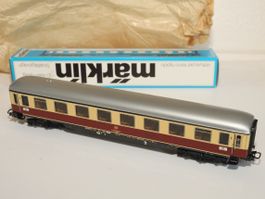 MÄRKLIN N°4053 2 KL TEE PERSONEWAGEN METAL BELEUCHTET