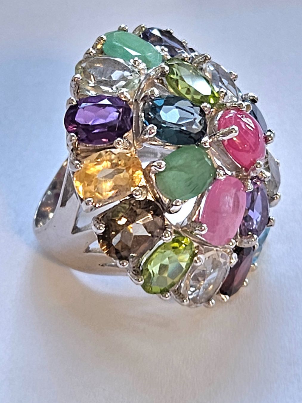 Anelli: Silber Ring mit vielen bunten echten Edel-Steinen – Nuovo (secondo la descrizione) da Zürich venduto da adriben 1