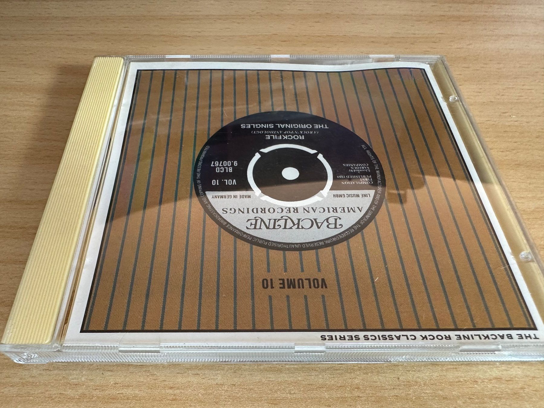 CD: Various – Rockfile Volume 10 – Usato da Rikon im Tösstal venduto da Alpenmutz