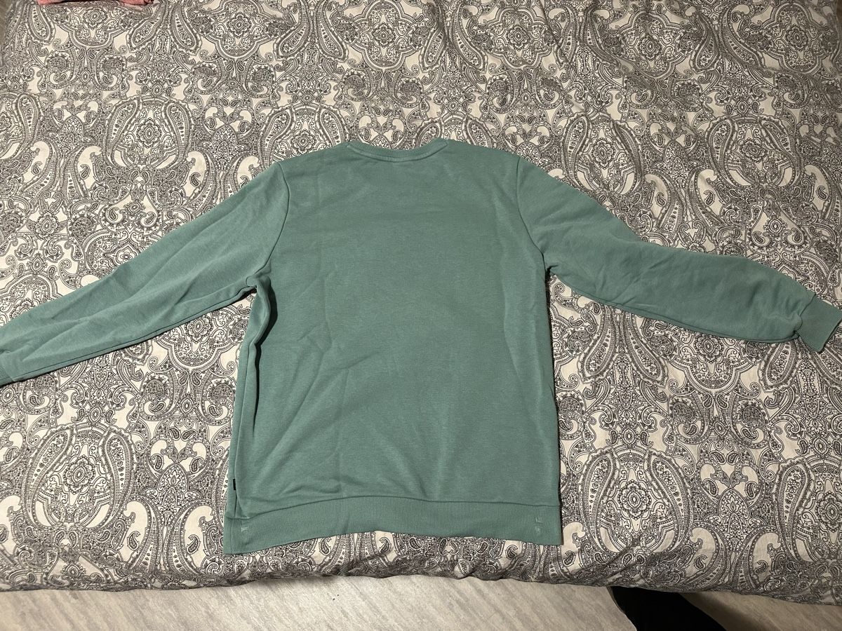 Puma Pullover & Sweatshirts: Pullover Puma M – Gebraucht aus Gordola von EleSecondHand-TCG 2