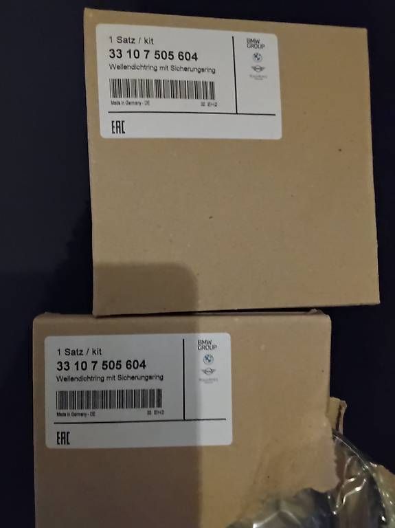 BMW Tutti pezzi di ricambio auto: BMW Sperrdifferential für Standard Differential – Nuovo e nell'imballaggio originale da Epauvillers venduto da Cello1966 2