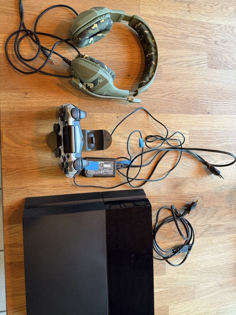 Sony Konsolen: Sony Playstation 4 – Gebraucht aus Wangen SZ von dan_g9vd