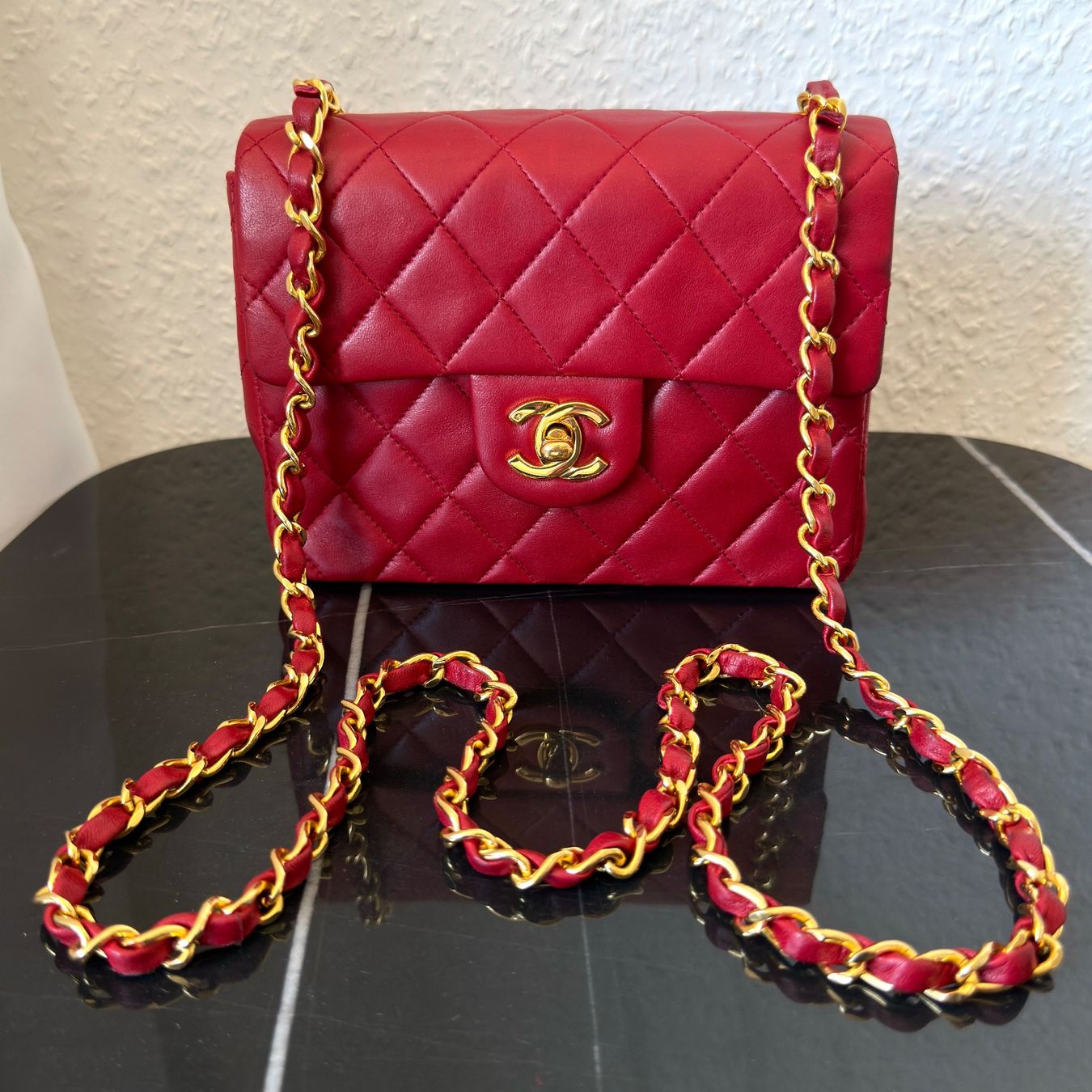 Chanel Borse da donna: RARE Authentique Sac CHANEL Timeless Square rouge – Usato da Carouge GE venduto da loveluxury