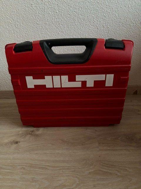 Hilti Tous les outils: Hilti Dübelkoffer – D'occasion à Mörschwil par alpine69 2