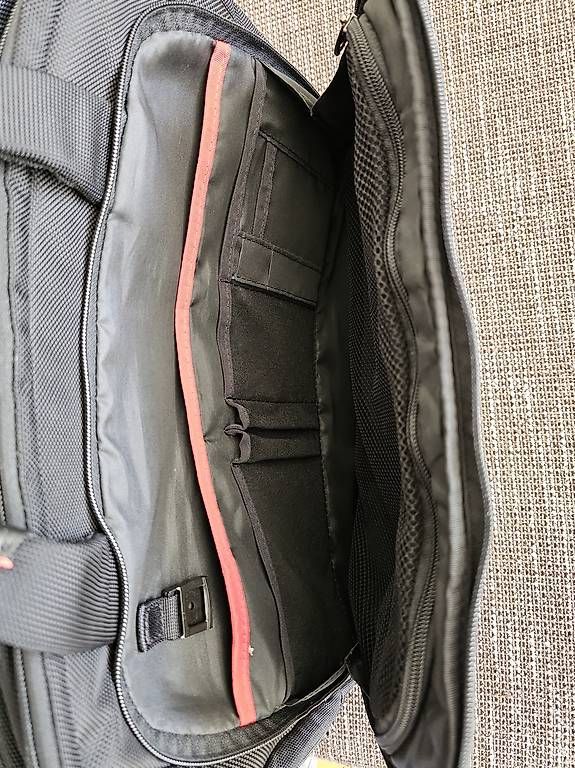 Valigie & Borse: Samsonite Business Laptoptasche  Top Zustand – Usato da Zürich venduto da Trunks02 2