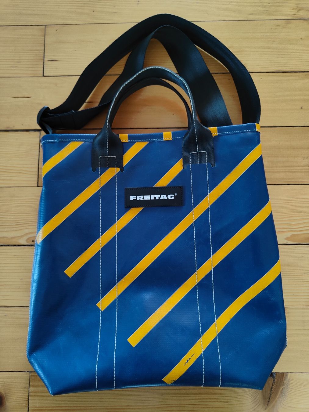 Freitag Borse: Freitagtasche Leland (altes Modell) – Usato da Winterthur venduto da 1rainbow54