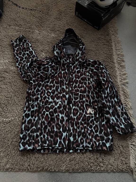 Burton Vestes: Burton AG gore Tex Snowboard Jacke – D'occasion à Flims Waldhaus par flo_sth6 1