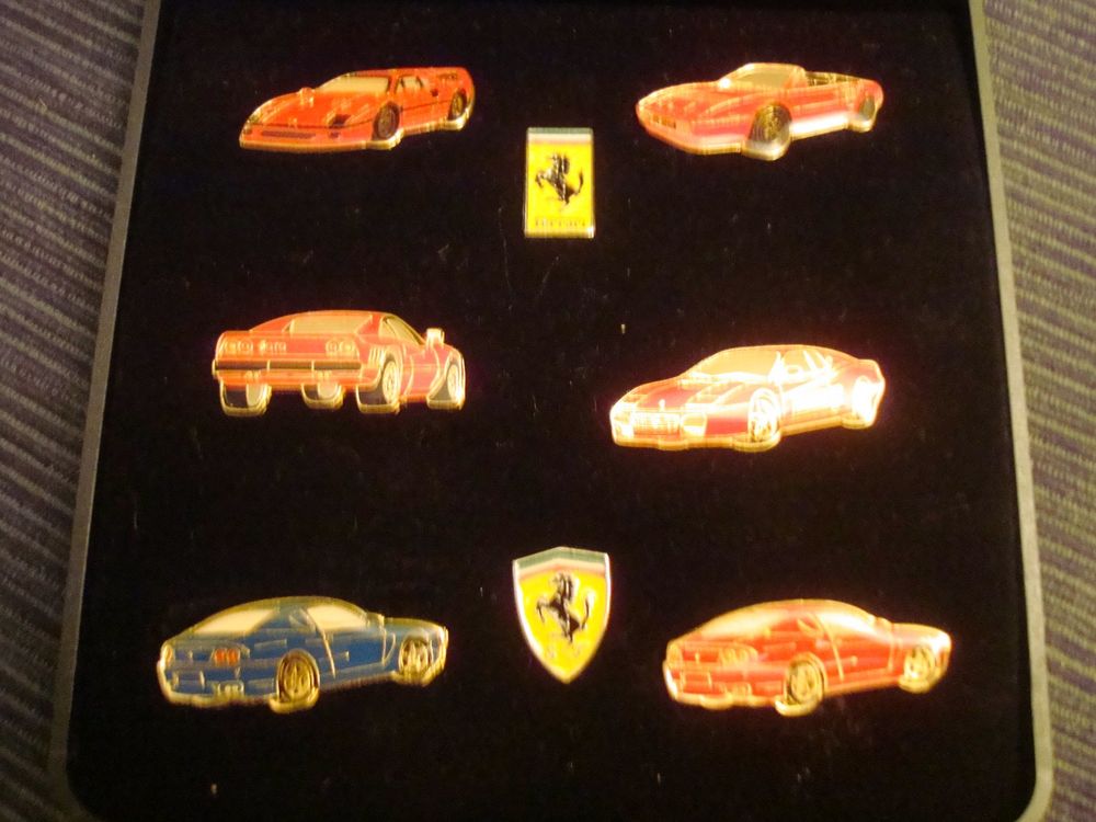 8 Pin - Ferrari - Set in OVP (Gebraucht) in Neuenegg für CHF 6 – mit ...