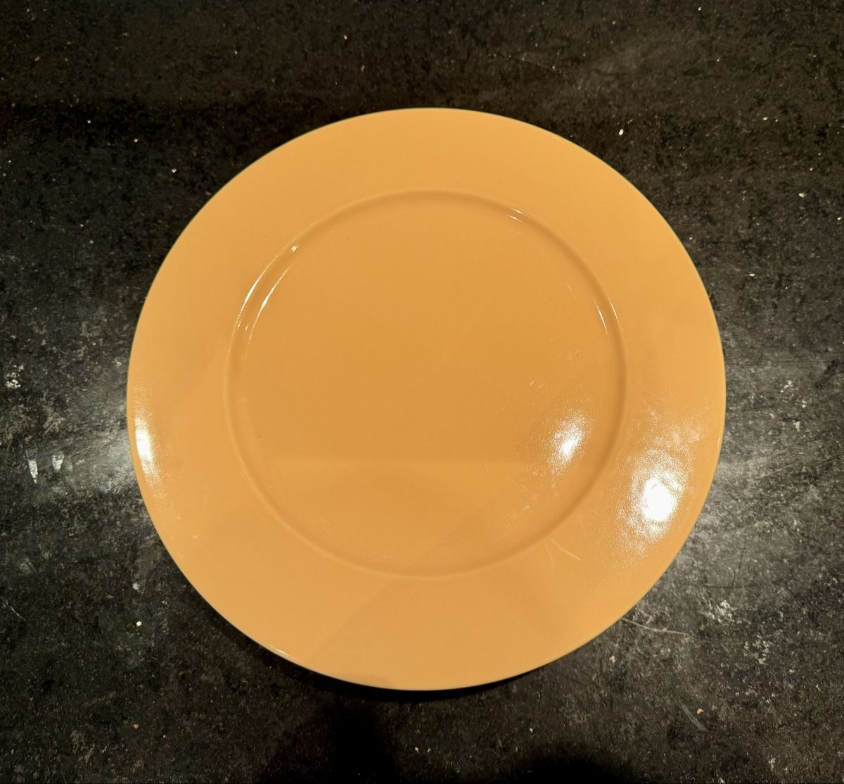 Piatti: 4er Set Ess- oder Dekoteller in Gelb - 31cm Durchmesser – Usato da Baar venduto da Princesaphantagiro 2