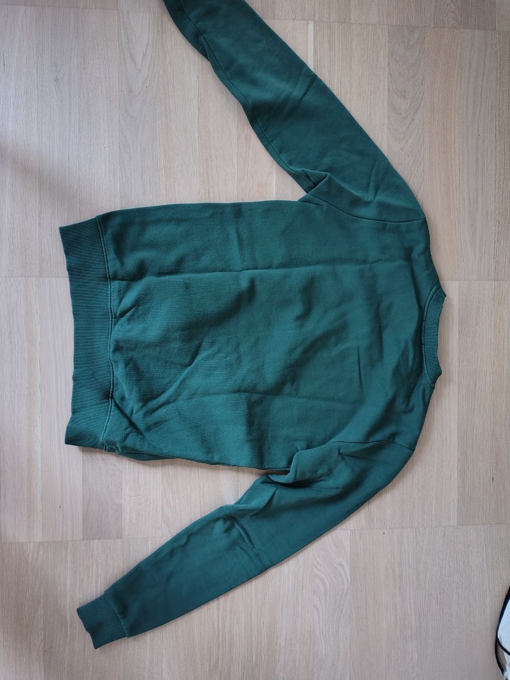 Pullover & Sweatshirts: Pullover Grösse S Greenbomb – Gebraucht aus Regensdorf von szo_xjg5 1