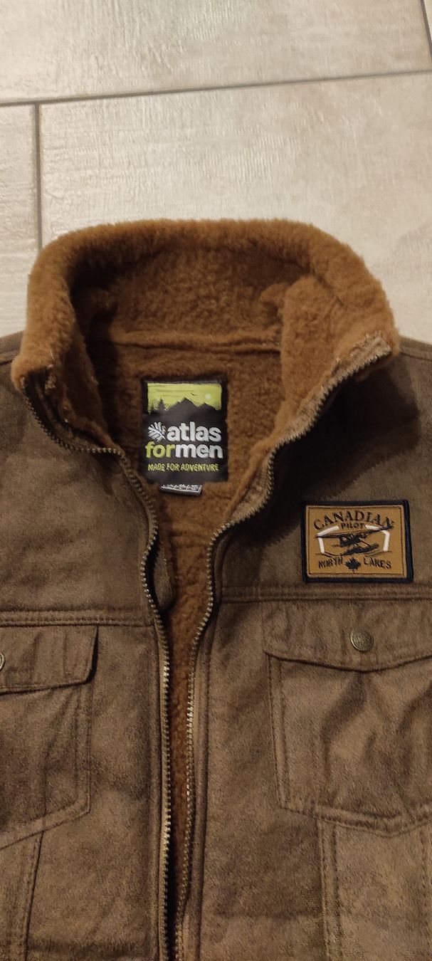 Giacche: Pilotenjacke in Wildlederoptik mit Teddyfutter Herren Gr. L – Nuovo e nell'imballaggio originale da Zollbrück venduto da Turner5 5