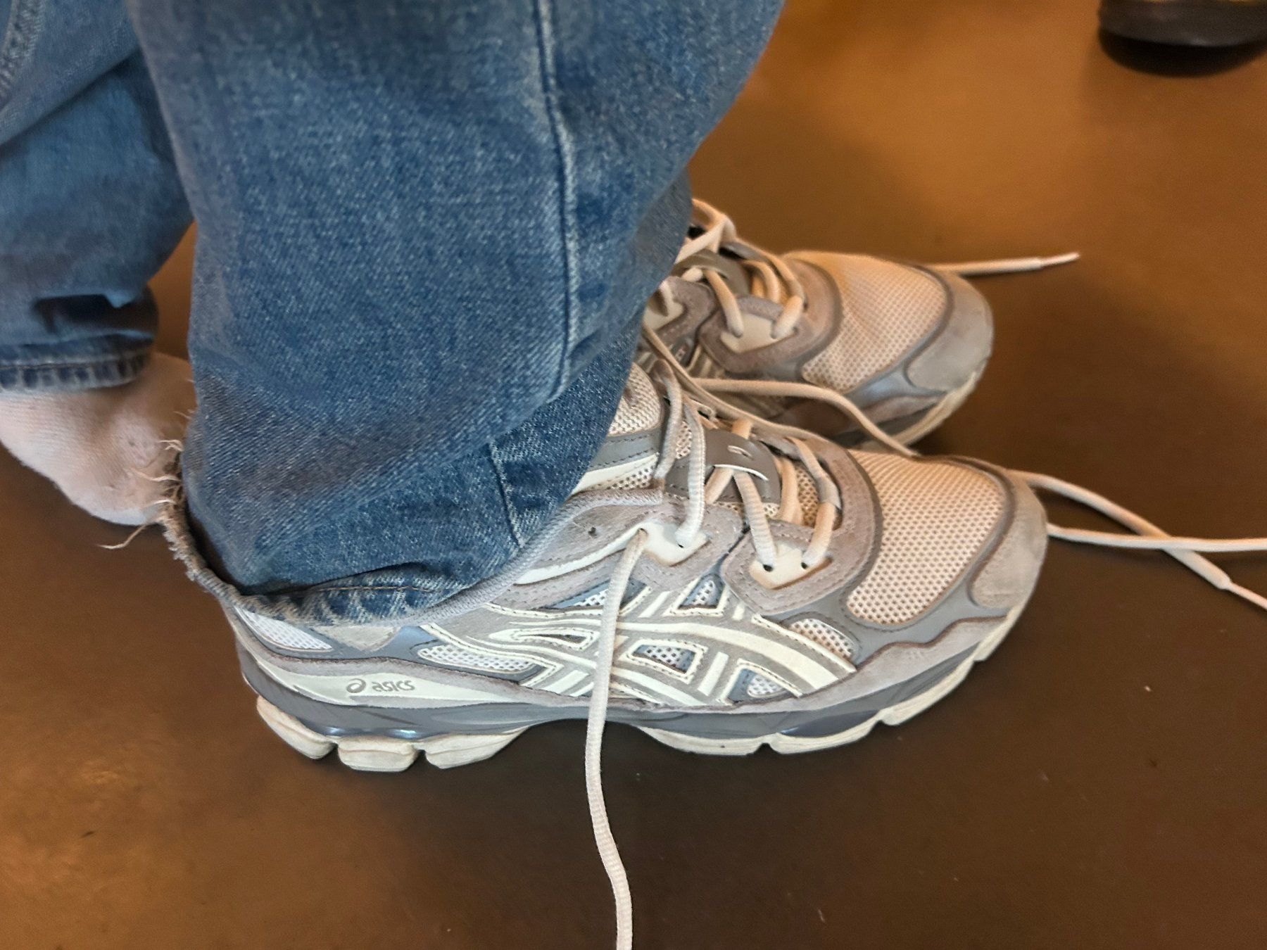 Asics Scarpe da uomo: Asics Schuhe, gut erhalten – Usato da zürich venduto da soph29 3