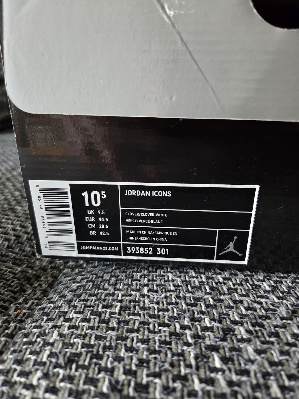 Jordan Scarpe da uomo: Jordan Icons "Celtics" EUR 44.5 – Nuovo (secondo la descrizione) da Steffisburg venduto da mbedb12 5