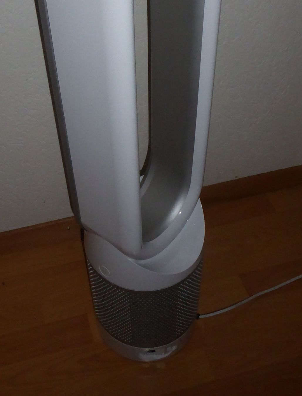 Dyson Ventilatori: Dyson Pure Cool TP 02 Turmventilator – Usato da Männedorf venduto da livesteam 3