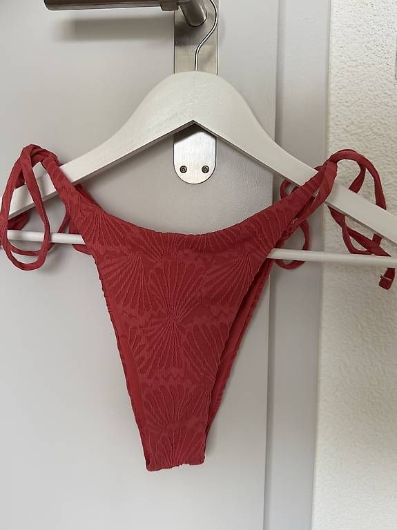 Badekleider & Bikinis: Bikini mit Muscheloptik – Gebraucht aus Bleienbach von Chi_Cari 3