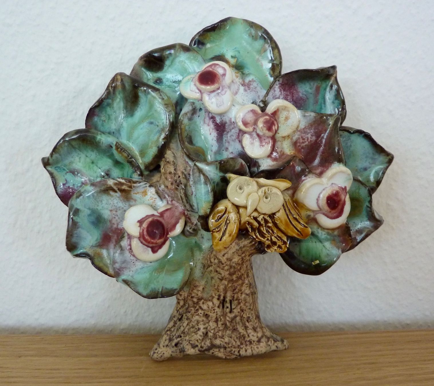 Tutte le decorazioni: 2 Keramikbilder Figurengruppen Baum Eule / Igel – Usato da Allschwil venduto da millefiori3 6