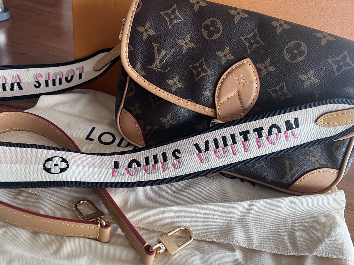 Louis Vuitton Taschen für Damen: Louis Vuitton Diane – Neu (gemäss Beschreibung) aus Eggenwil von London72 1