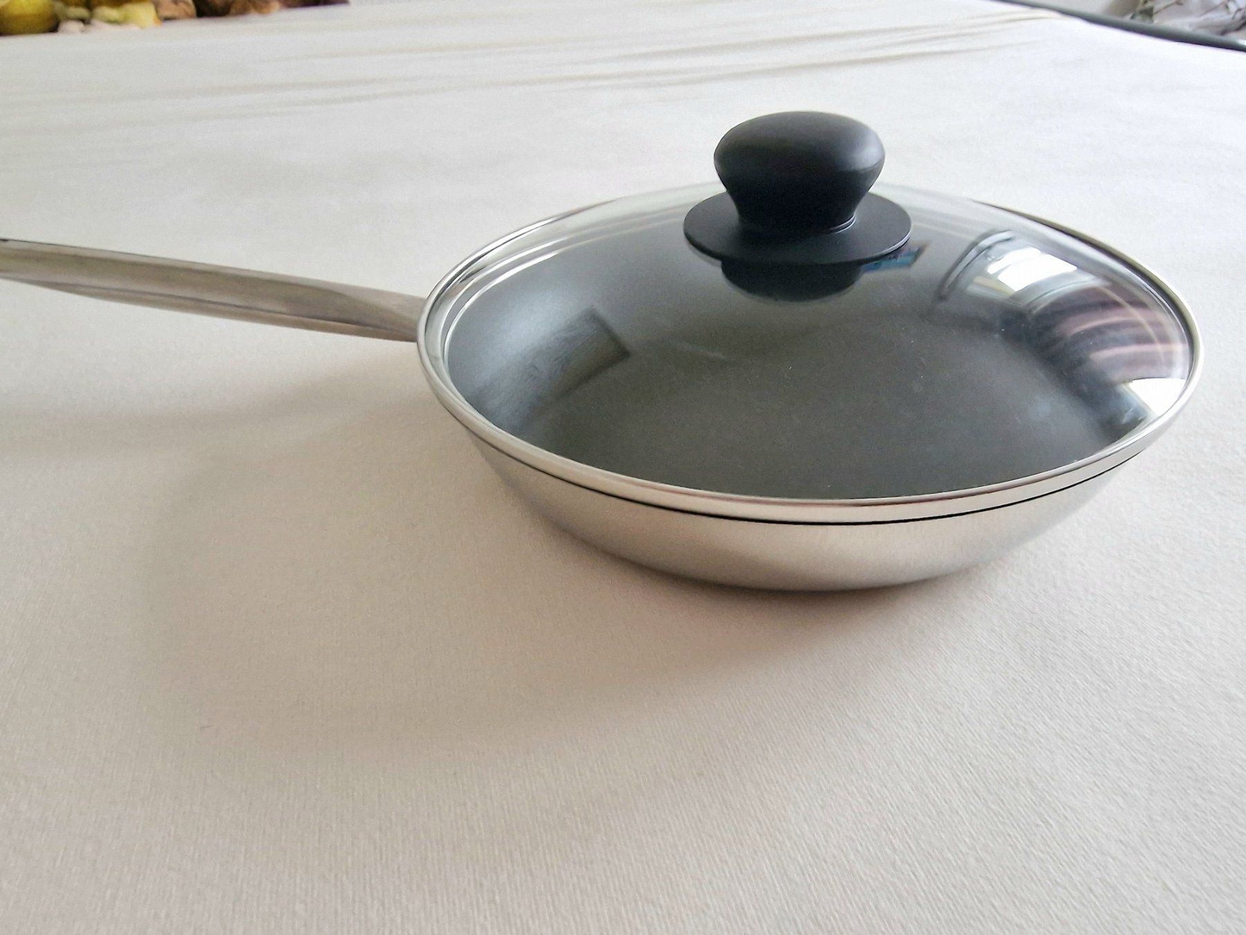 Padelle: 2 Glasdeckel, 23.5 + 27.5 cm Durchmesser, neuwertig – Nuovo (secondo la descrizione) da Altendorf venduto da ani_st2d 5