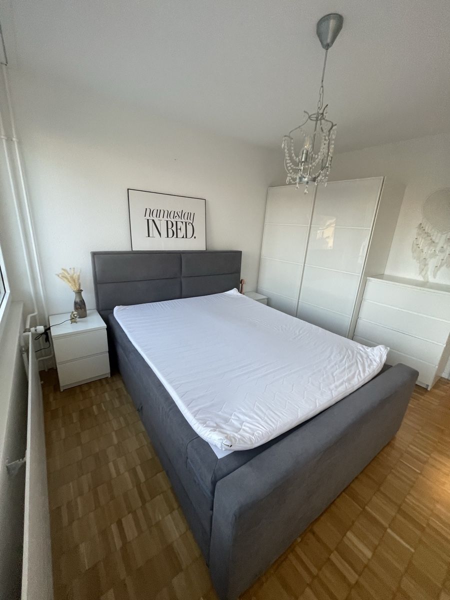 Betten: Boxspringbett mit Aufbewahrung – Gebraucht aus Bern von lar_f2vx