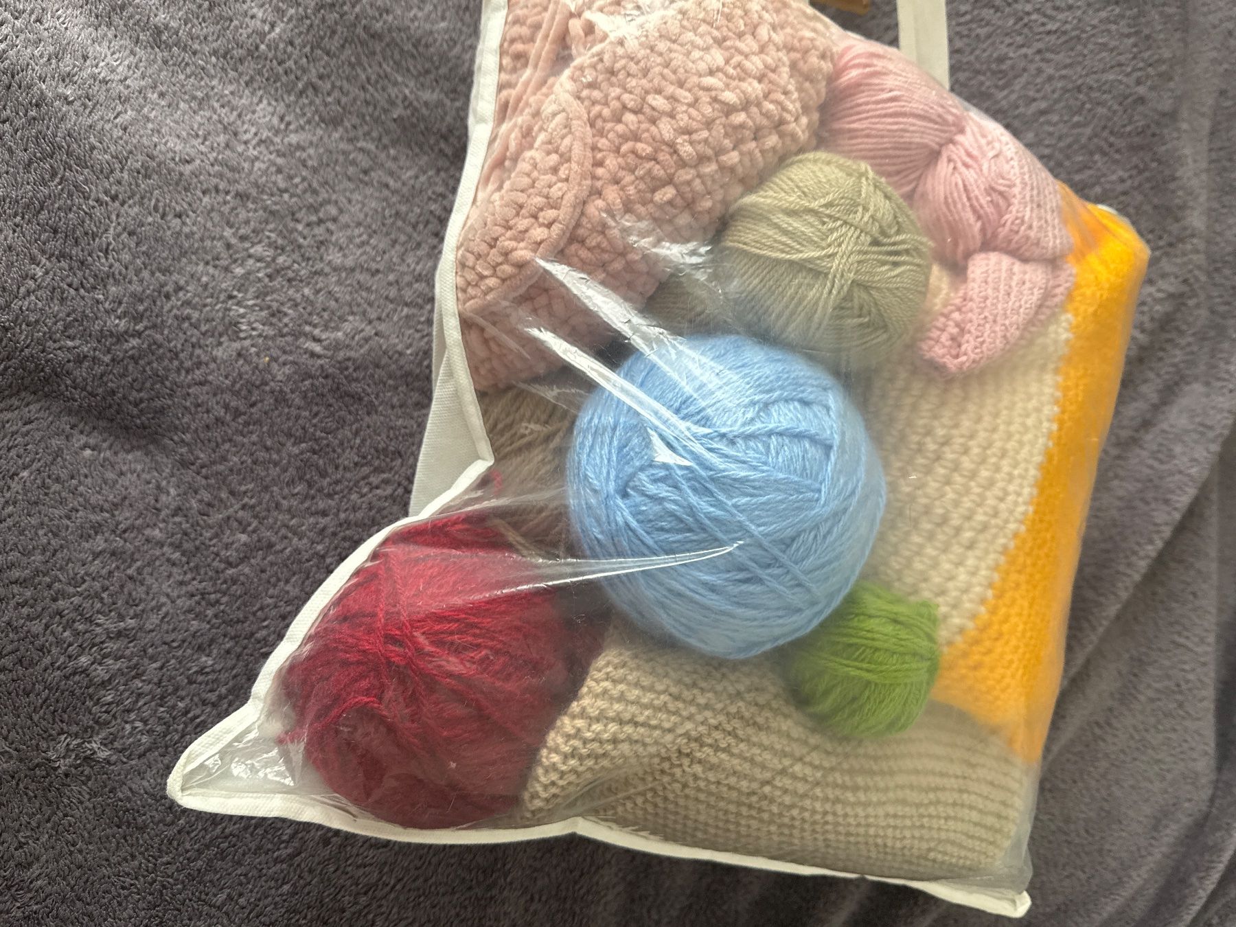 Cordelettes & Fils: . Strickgarne – D'occasion à Winkel par Olirickli05 3