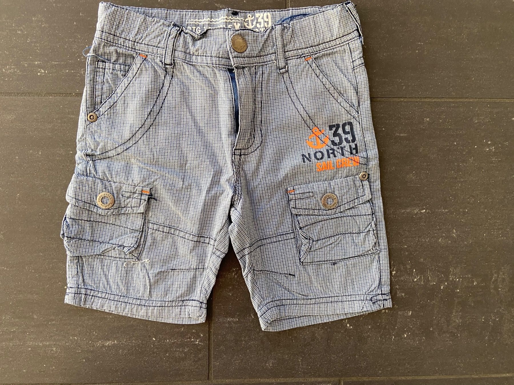 Pantalons: Shorts von Topolino, Grösse 104 – D'occasion à Wohlen AG par Michi761