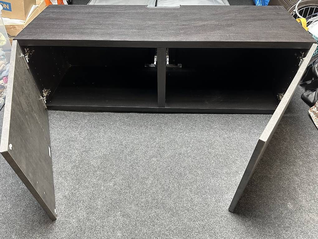 Mobili TV: TV Möbel Ikea – Usato da Oberhasli venduto da alexandrawuerzburger 2