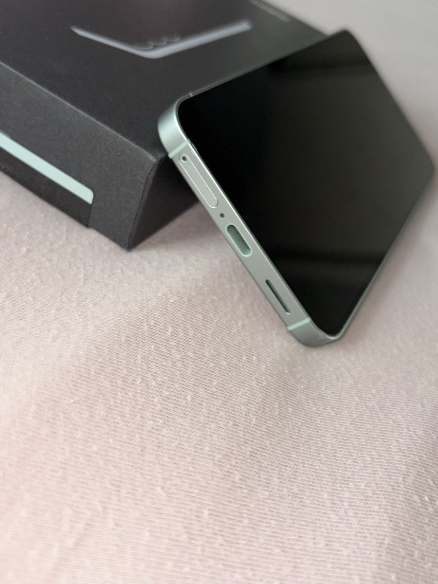 Samsung Telefoni cellulari / Smartphones: Samsung Galaxy S25 / Mint / 256GB / ab CHF 1.00.- – Usato da Urdorf venduto da YannisW. 5