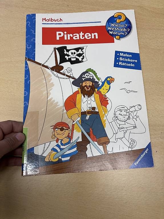 Libri: Diverse Piratenbücher – Usato da Untervaz venduto da Calimera1997 2