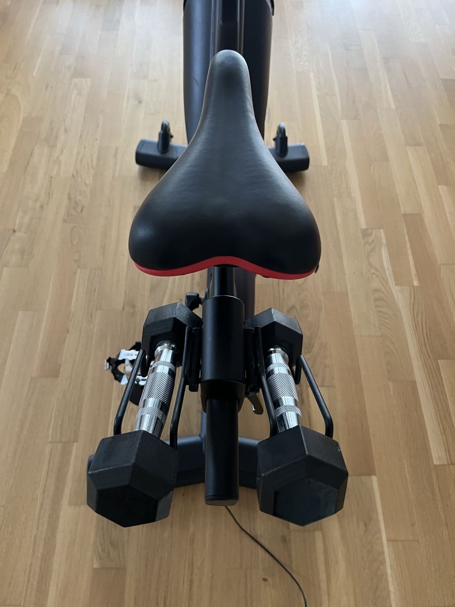 Decathlon Hometrainer: Pro-Form Smart Power 10.0 Spin Bike mit Display & Hanteln – Usato da Schönenberg TG venduto da ere_g6hm 6