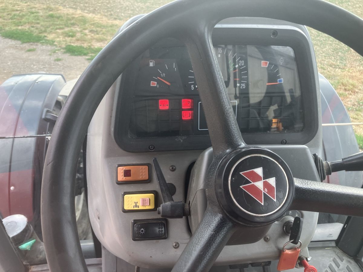 Massey Ferguson Trattori: Massey Ferguson 4245 – Usato da Kottwil venduto da Michaelb94 5