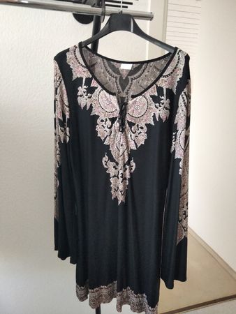Damen Tunika LASCANA Paisley schwarz Grösse 42 neuwertig