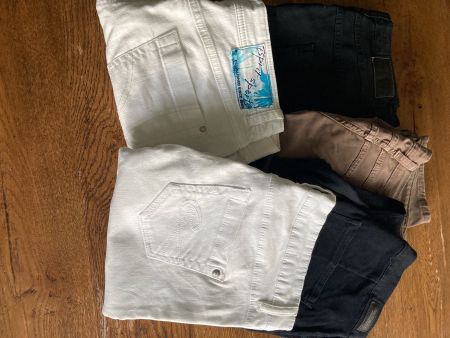 5 Hosen gr. 42