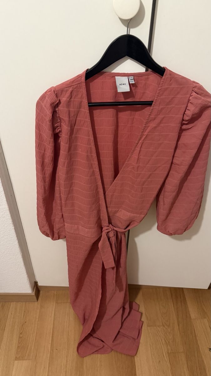 Vestiti: Ichi Wickelkleid – Usato da Zürich venduto da futbolstar 1