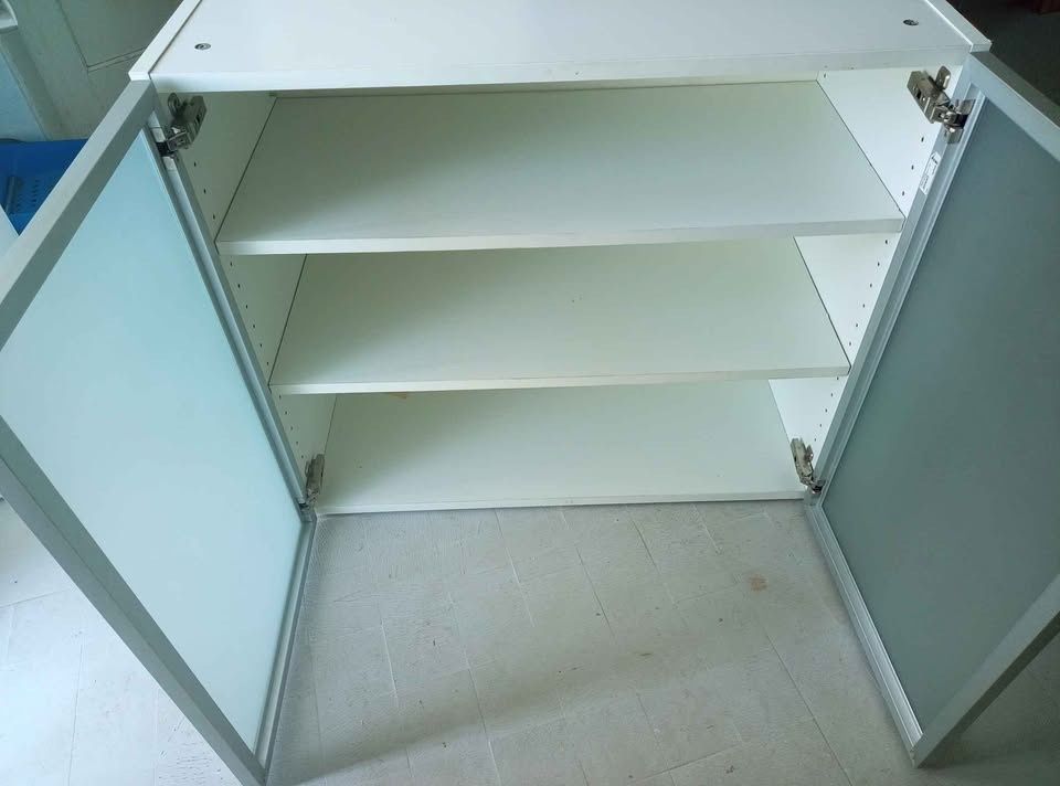 Schränke: Armoire vitré – Gebraucht aus Bienne von Daniel_Schader 4