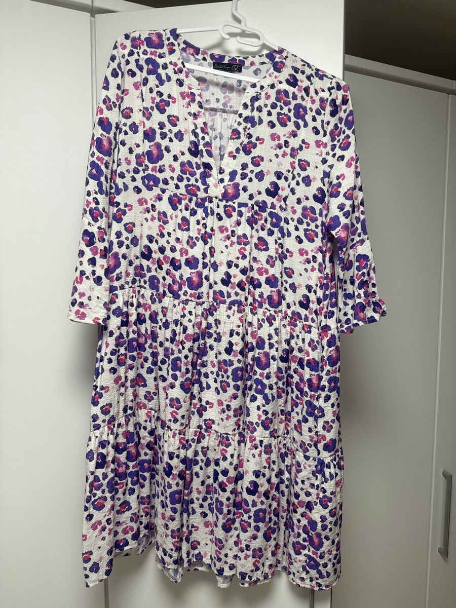 Robes: Kleid – Neuf avec emballage d'origine à Glis par slavkomajic