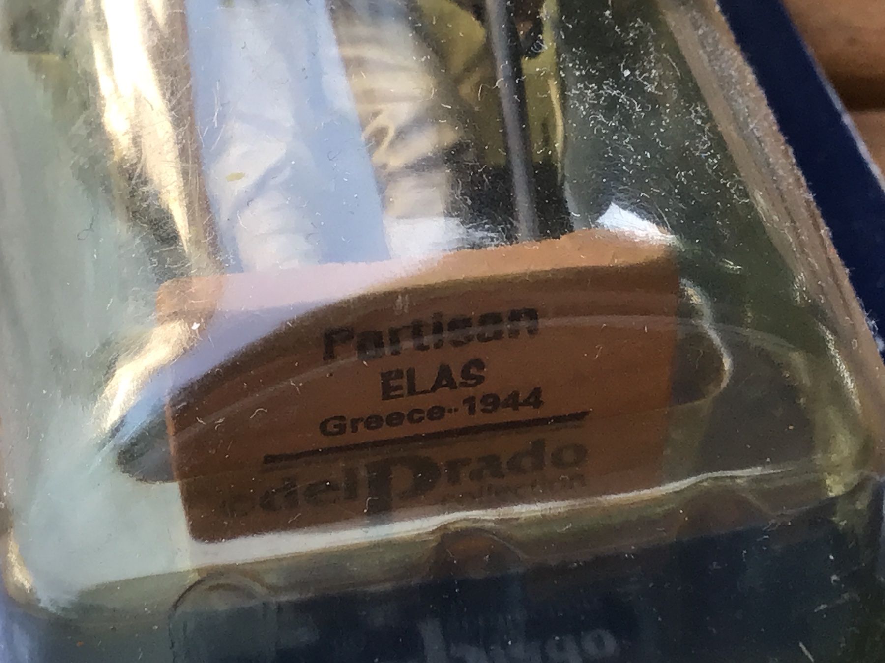 Statuette: Ediciones del Prado: Griechischer Partisan ELAS 1944 – Nuovo e nell'imballaggio originale da Männedorf venduto da Modellbau-wyss 1
