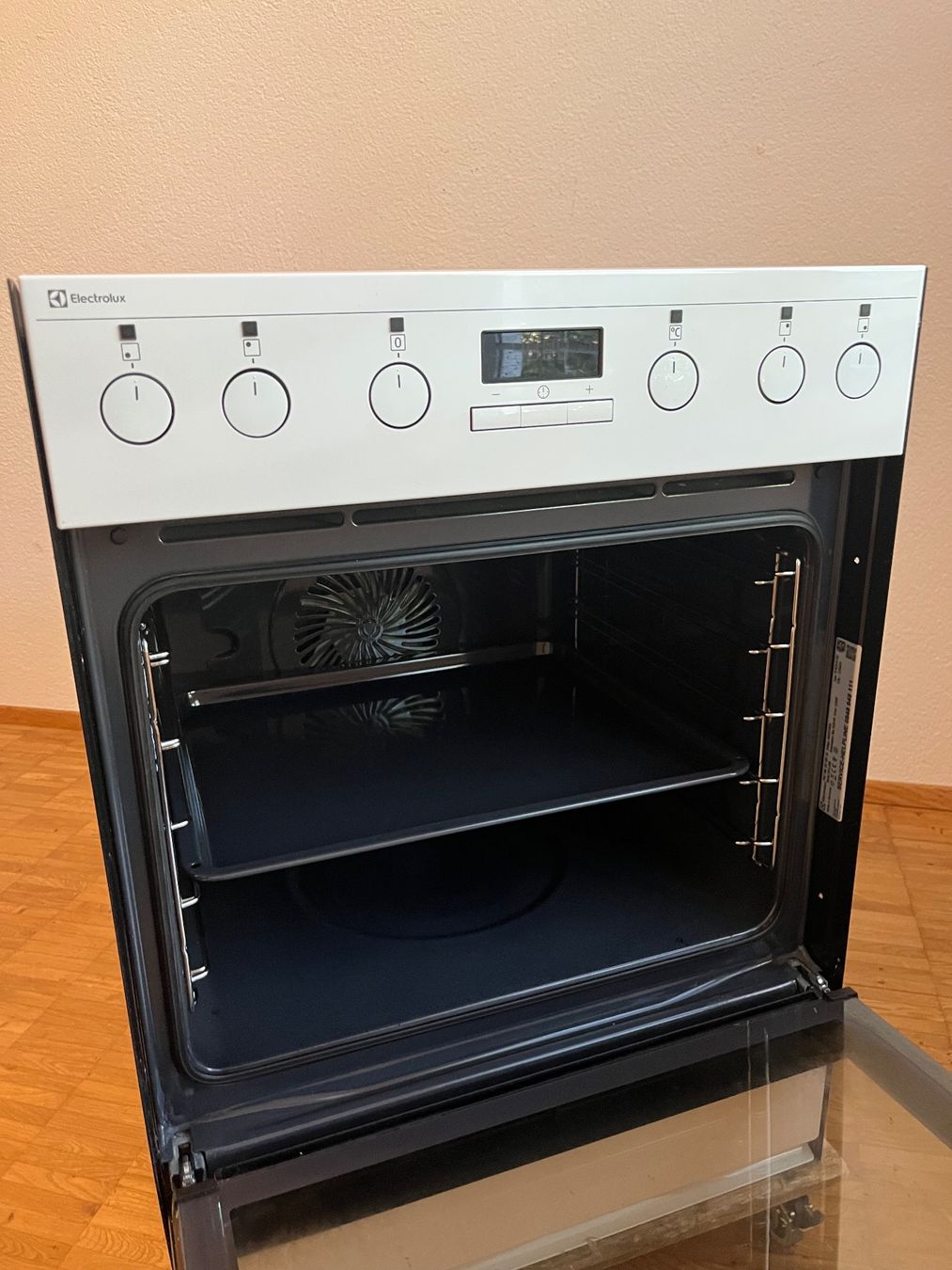 Electrolux Forni: Backofen + Glaskeramik von Electrolux – Usato da bern venduto da sanducci 5