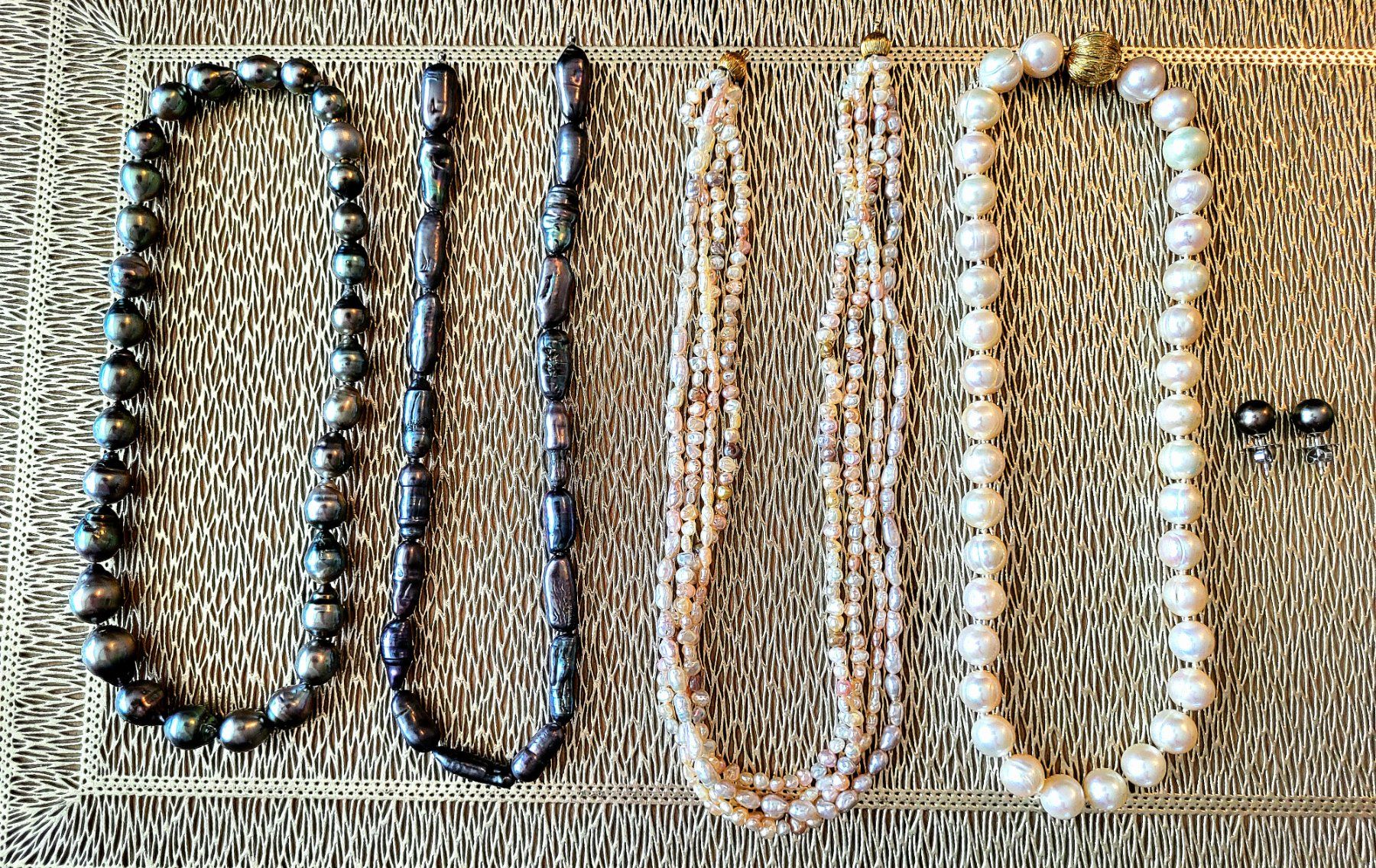 Altri gioielli: Echter Perlenschmuck 5teilig - Schätzung Fr. 9 400.-- – Usato da Oberwil BL venduto da Spartaner01
