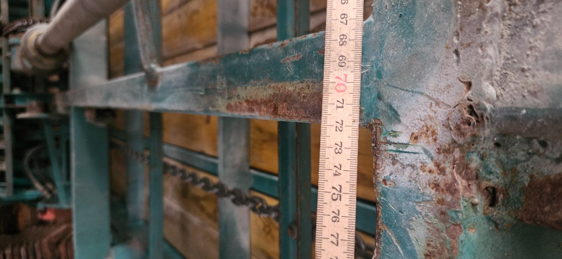 Lüönd Tutte le macchine: Lüönd favorit Ladegerät – Usato da Rothenbrunnen venduto da tschoerni01 4