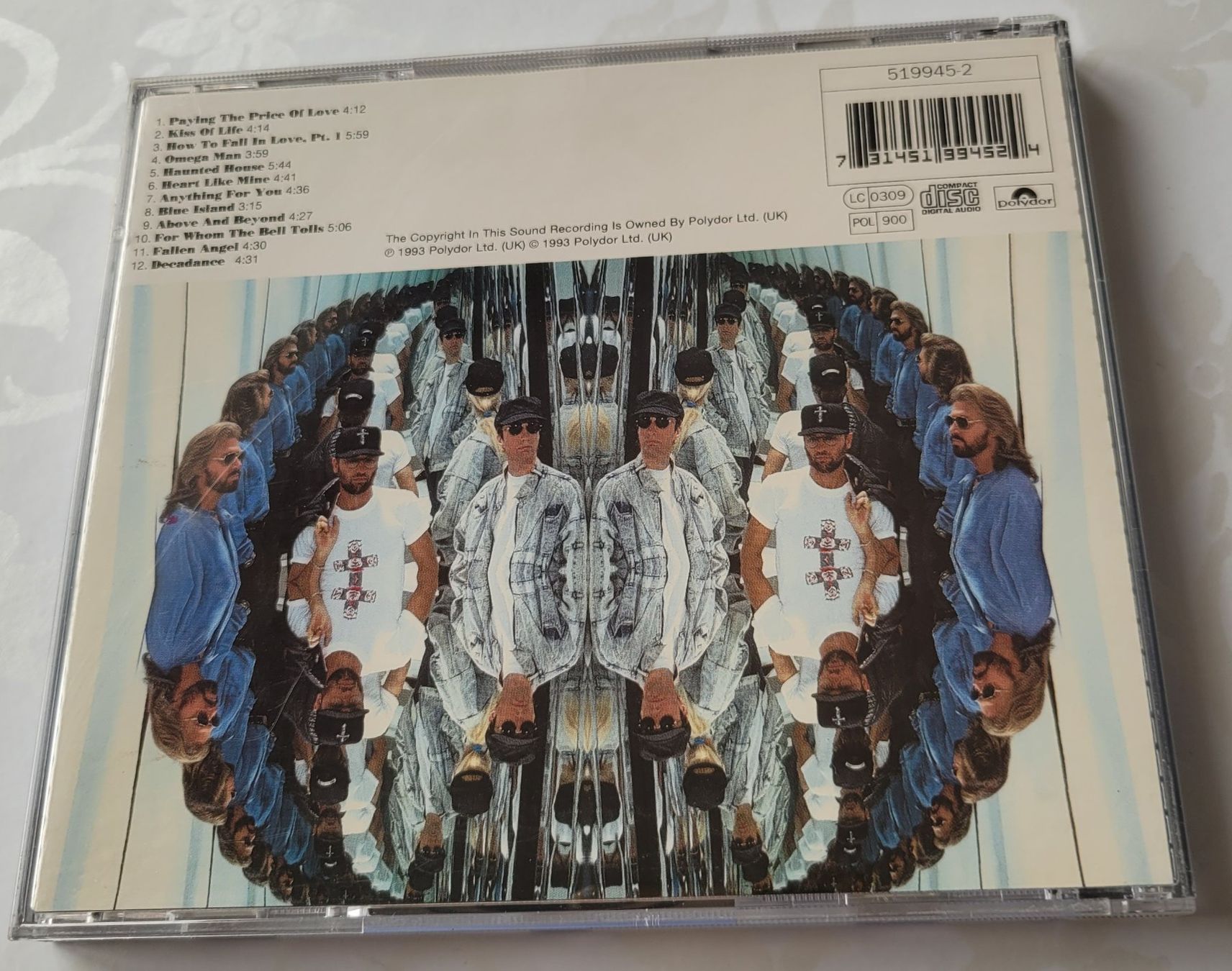 CDs: Bee Gees - Size isn't everything - CD – Gebraucht aus Zürich von fourpaws 1